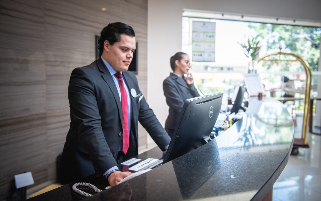 Salario recepcionista españa